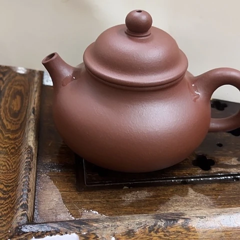 紫砂茶壶黄龙山老紫泥容天230c c