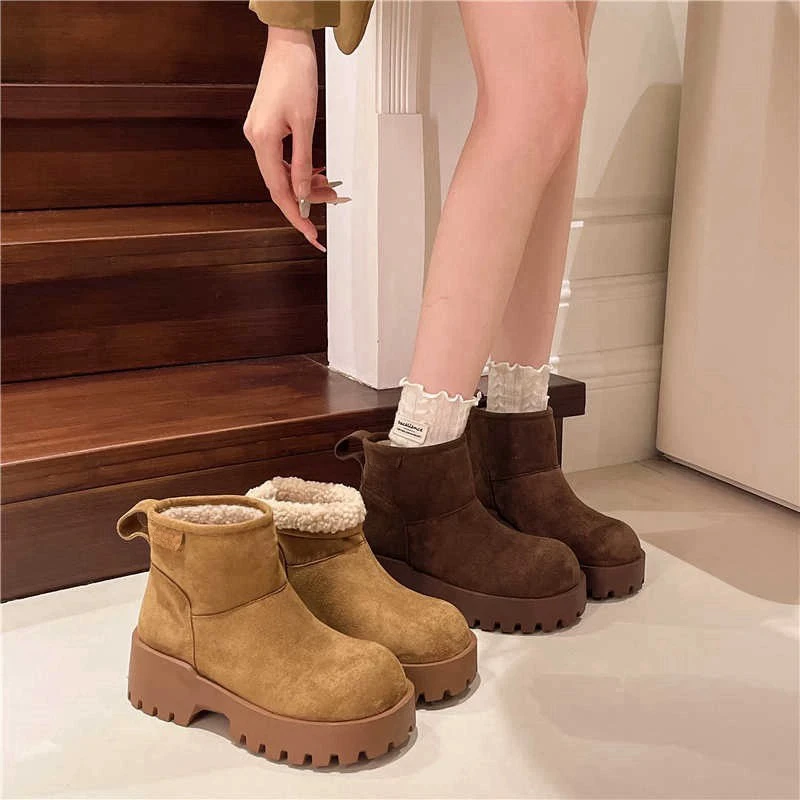 淘鞋馆12新款加厚羊羔毛百搭轻便软底厚底潮流洋气雪地靴