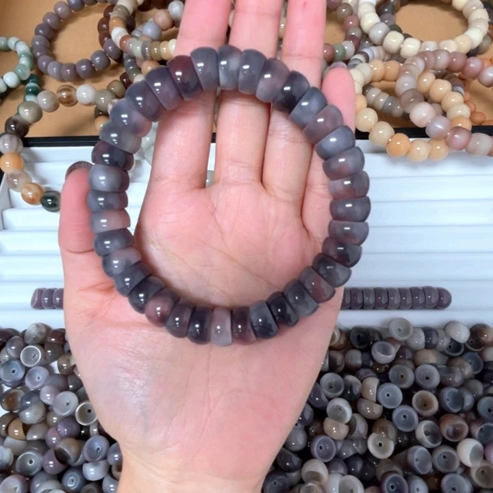 吊坠白玉菩提手串