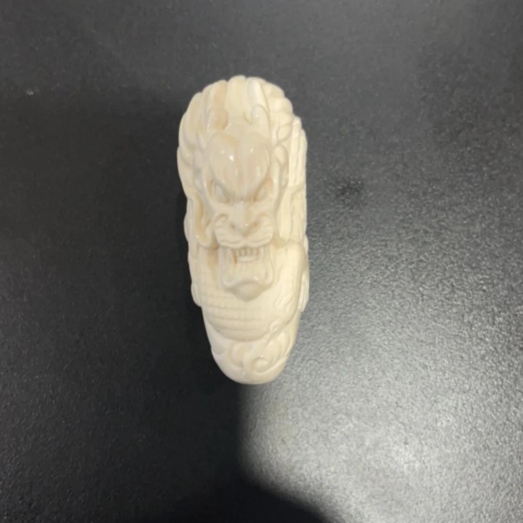 猛犸约34.6克雕刻件ZL1074
