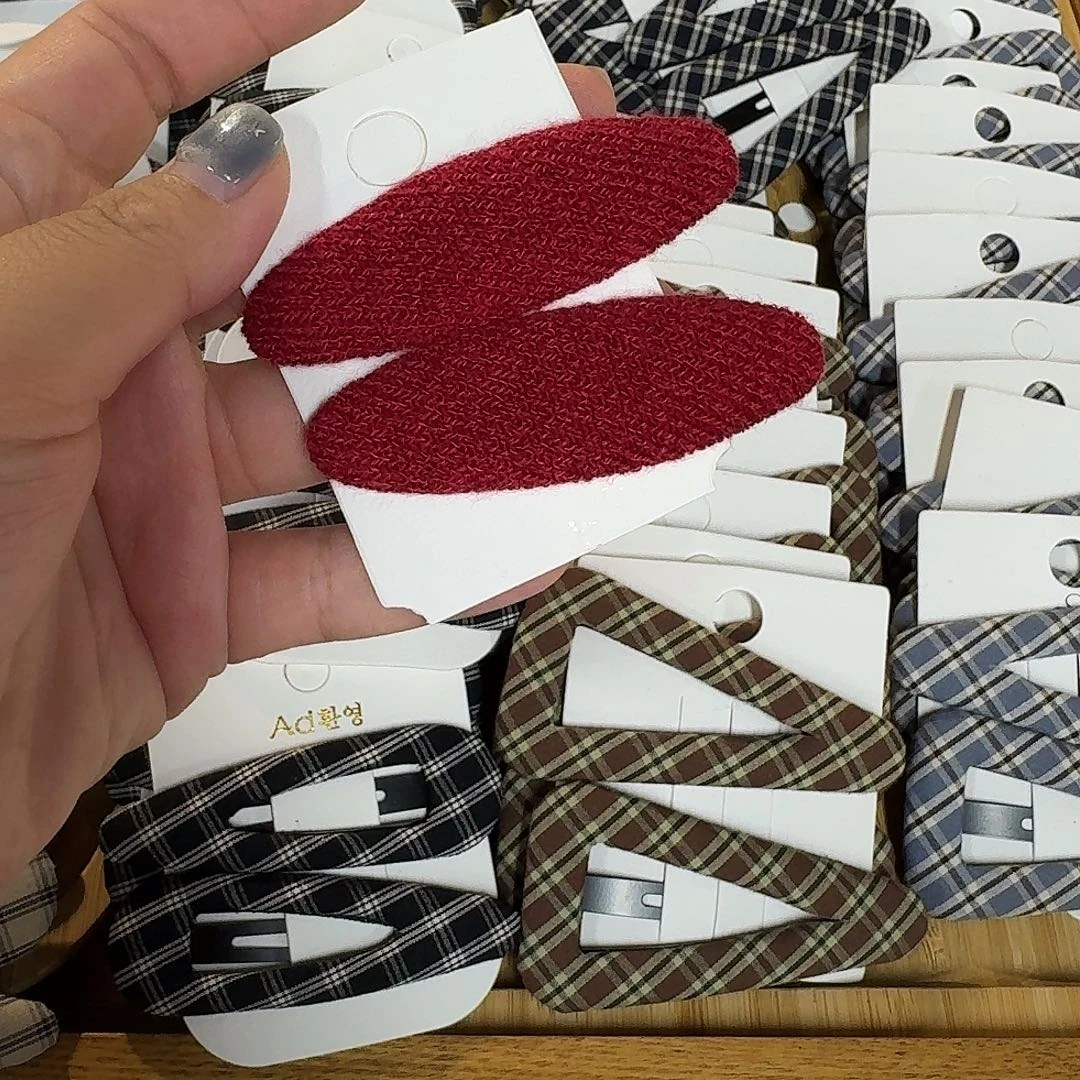 无非金属红色毛巾椭圆拜拜