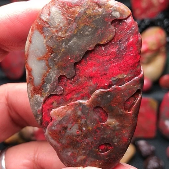 昌化石昌化鸡血石原石