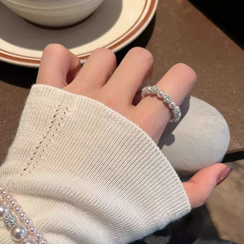 曼塔玫瑰粉超闪锆石球弹力绳戒指韩系时尚气质轻奢小众高级感戒指