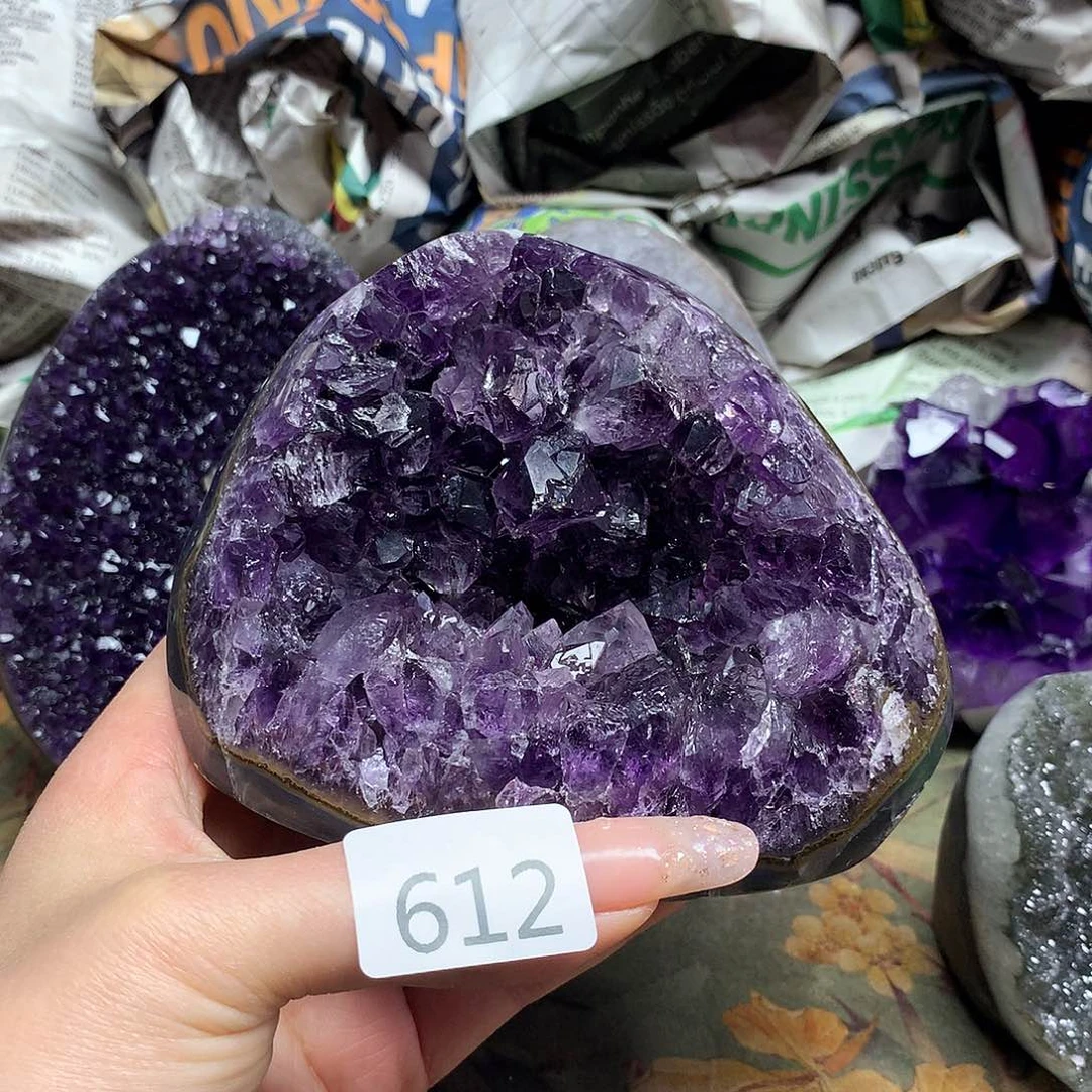 紫晶大型摆件（非配饰）未镶嵌