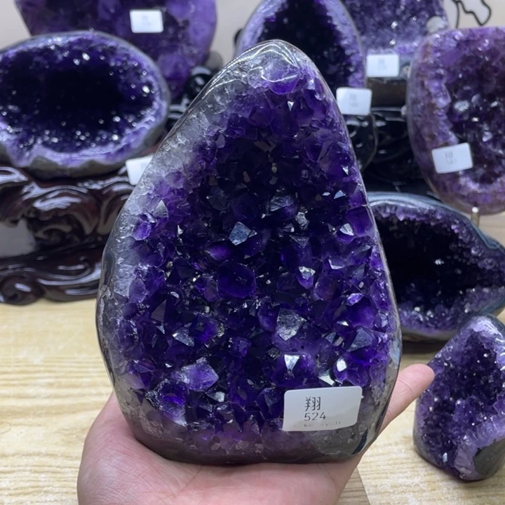 未镶嵌大型摆件（非配饰）紫晶