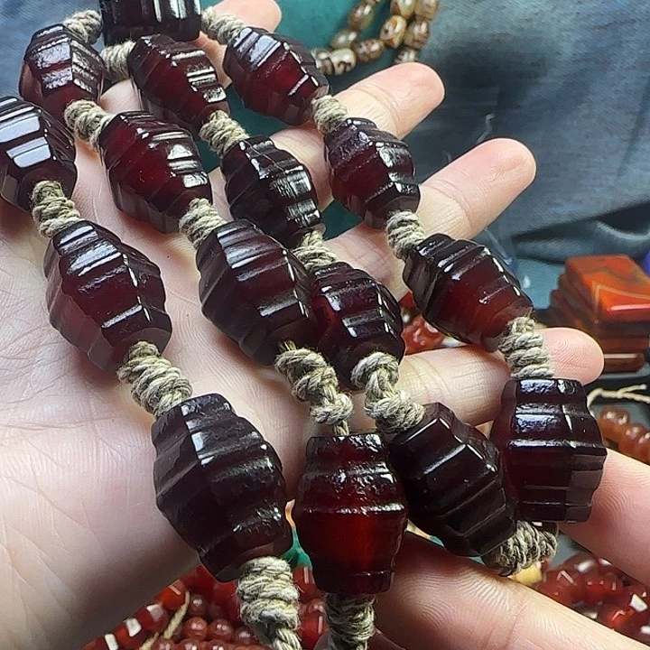 未镶嵌颈饰玛瑙/玉髓