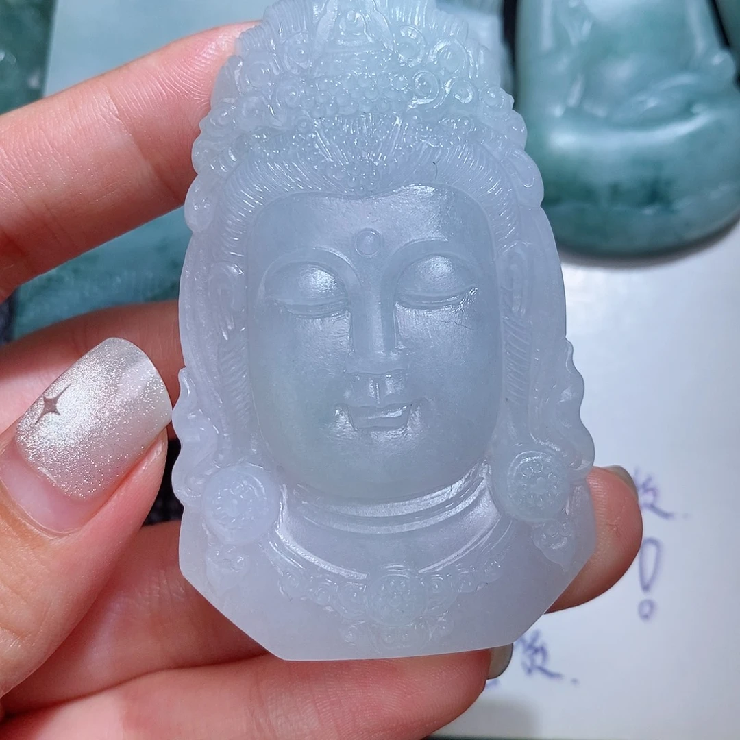 流***殇未镶嵌定制翡翠毛货付款后确认抛光