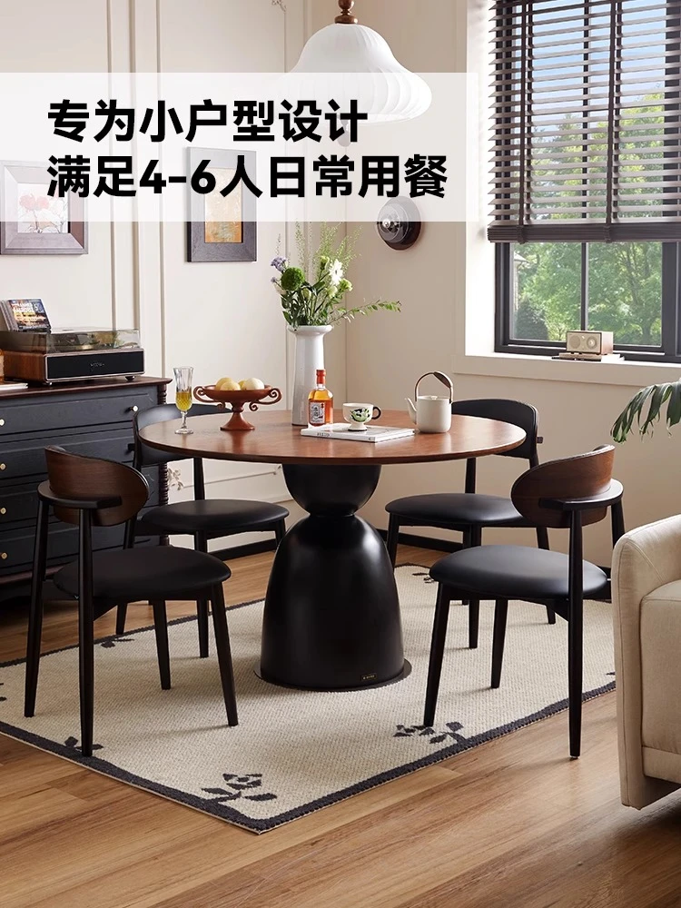 2025新款餐桌法式复古圆桌小户型家用中古风实木圆形吃饭桌椅组合