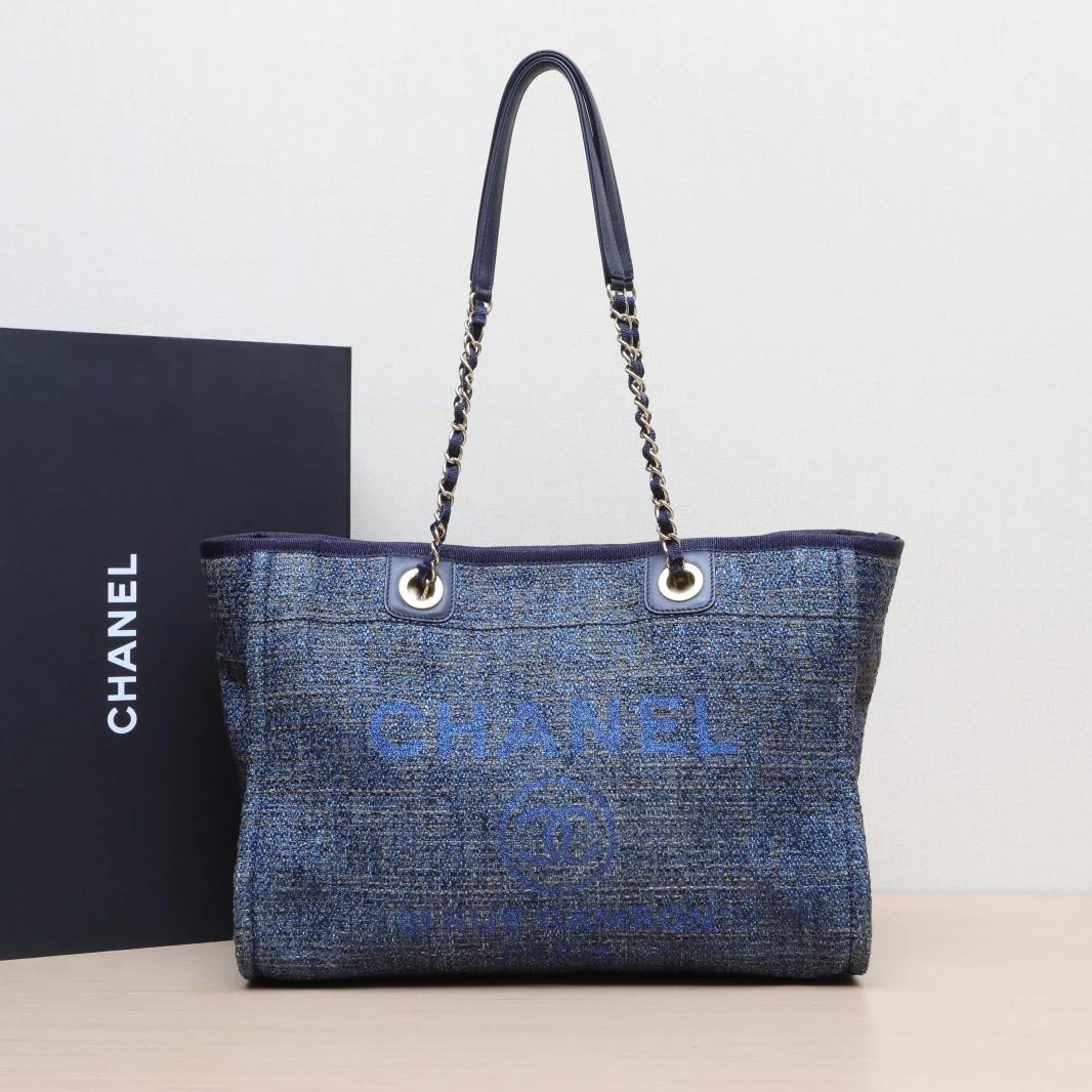 95新 Chanel/香奈儿 【黑黑】沙滩包 购物包 中号 蓝色 草编 27开