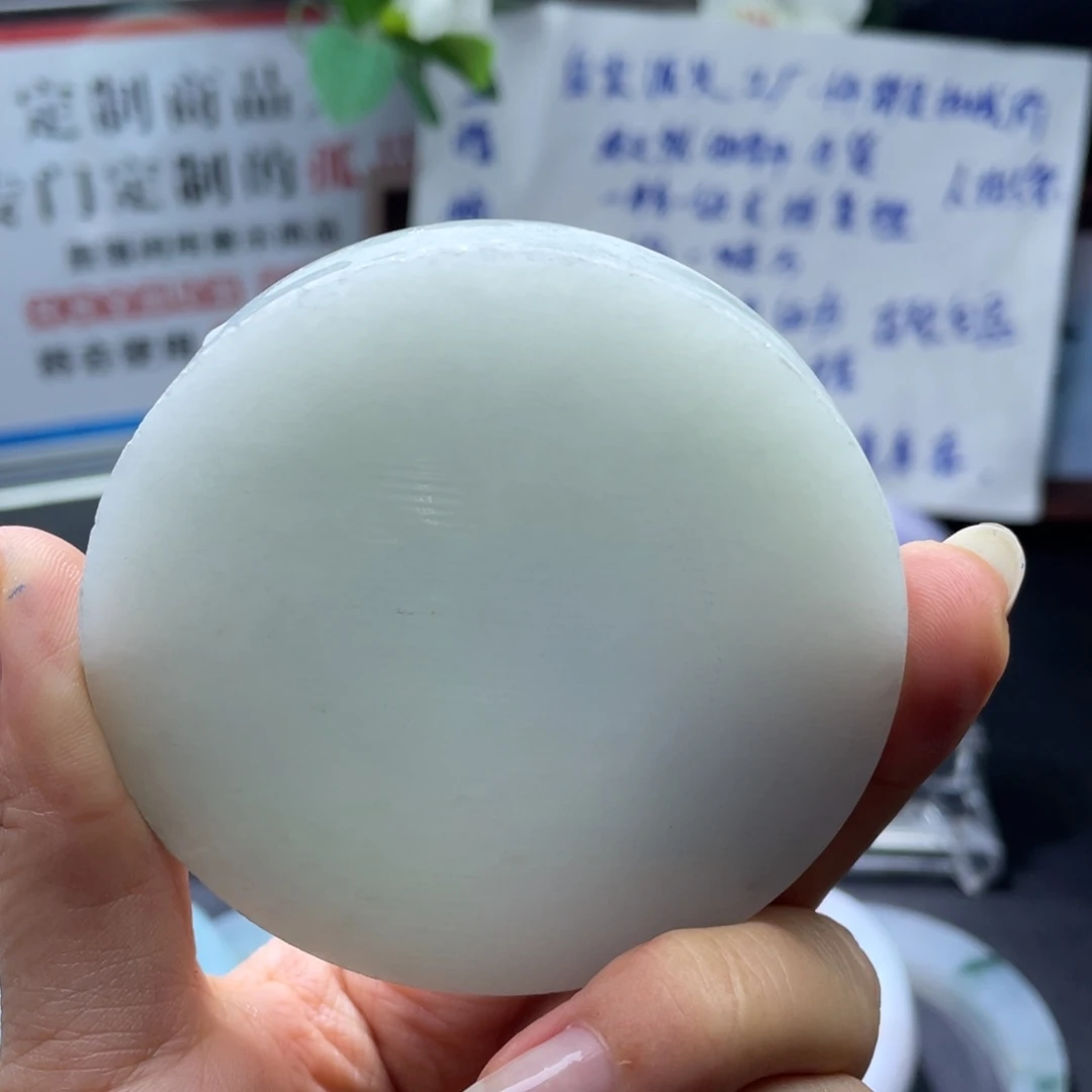 君***陌定制翡翠未镶嵌翡翠