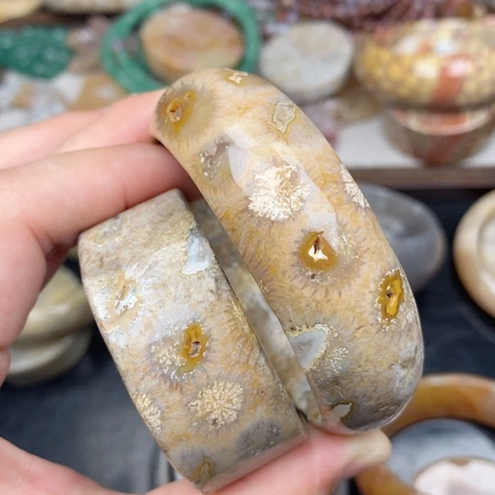 硅化玉手镯未镶嵌57.4