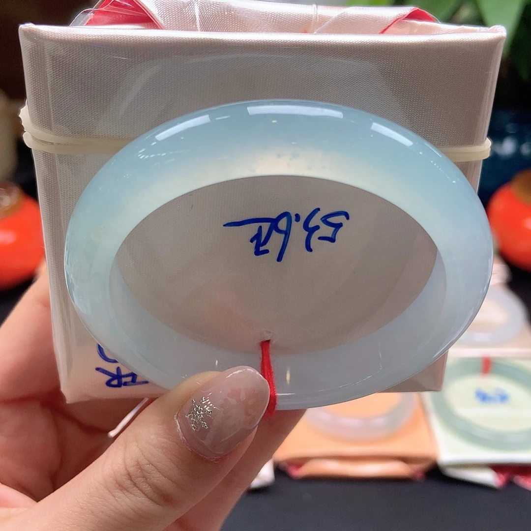 翡翠未镶嵌手镯果冻蓝零毛孔50号