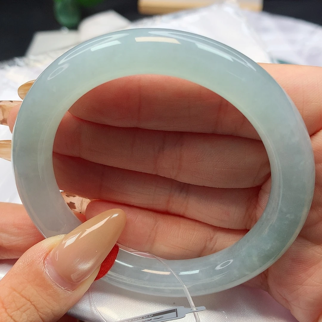 未镶嵌手镯翡翠24