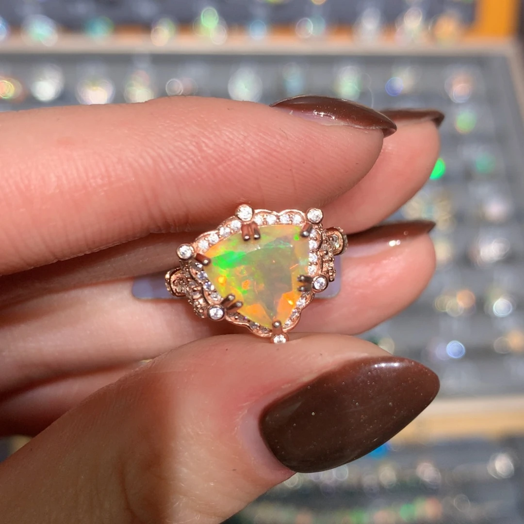 银S925镶嵌欧泊戒指t