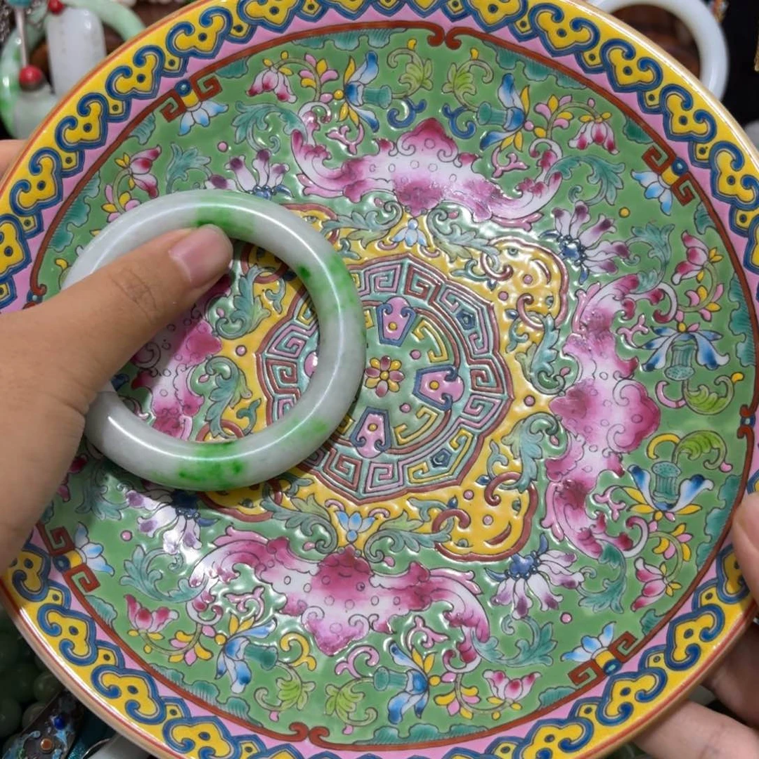 H*闪购商品，一对一讲解