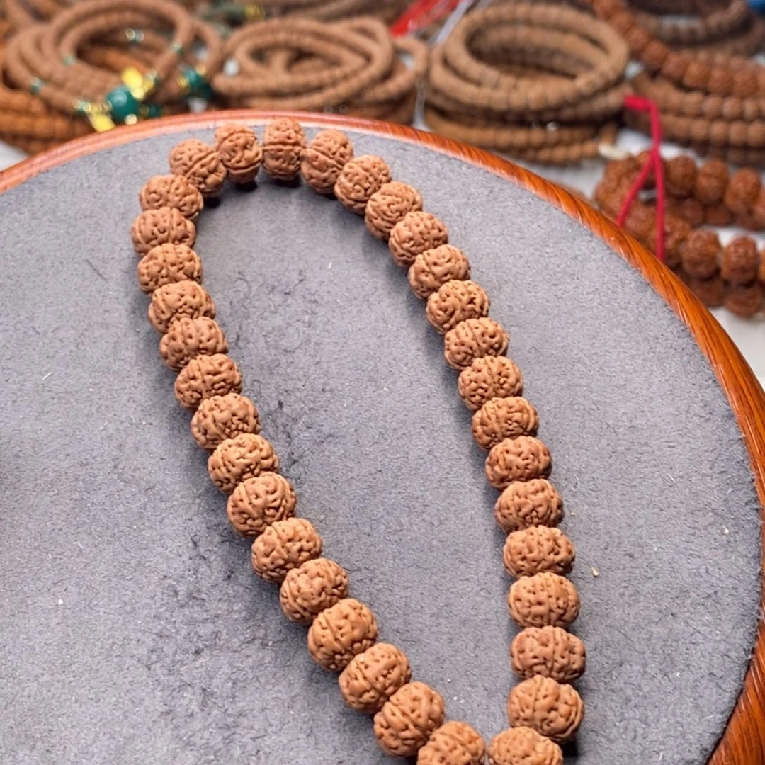 金刚菩提手串货头～五瓣飞碟平头老树王，尺寸11