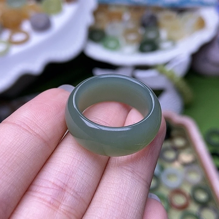 未镶嵌戒指和田玉19内径粉青