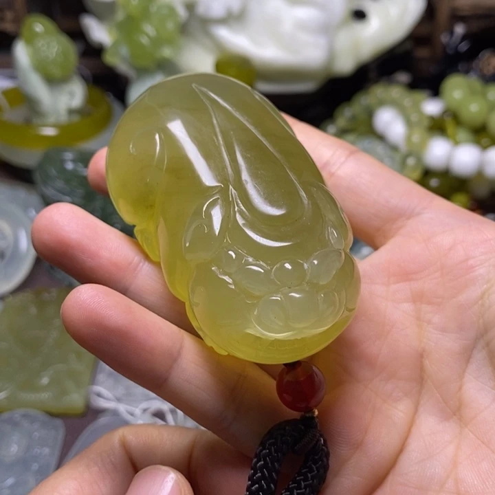 上***杰未镶嵌岫玉岫玉手把