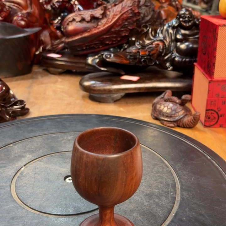 大果紫檀（缅甸花梨）酒杯一个