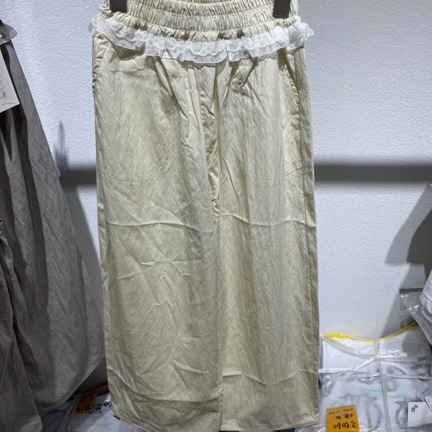 5068童装花边休闲裤