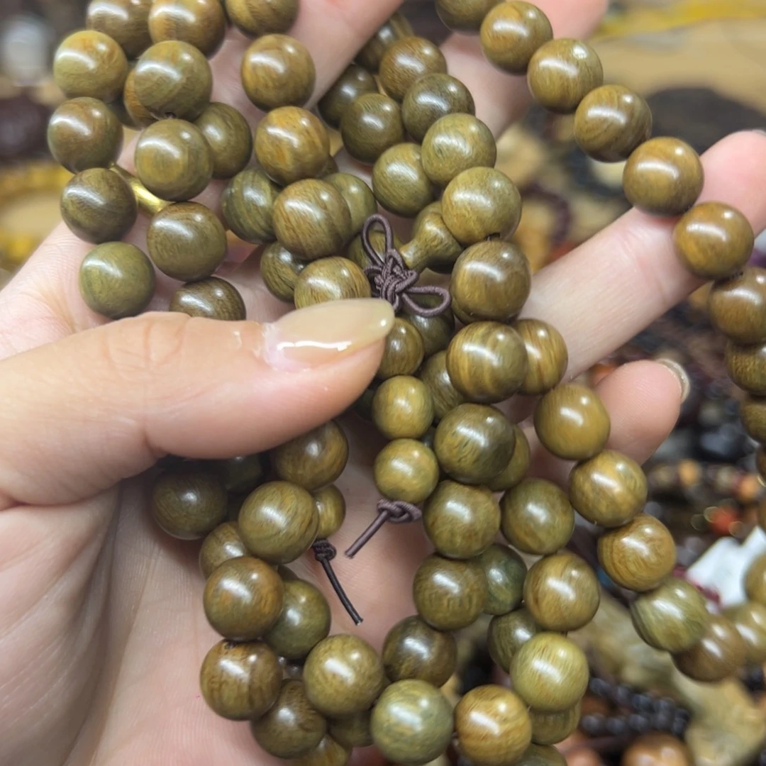 维腊木（绿檀）无事牌