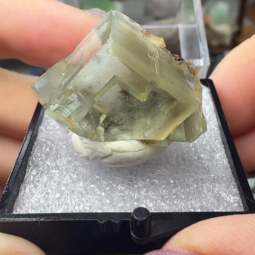 石材1️⃣3️⃣号萤石