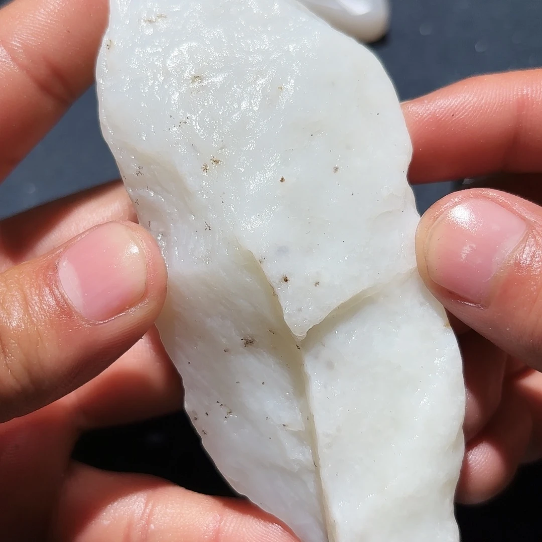 和田玉未镶嵌珠宝奇石