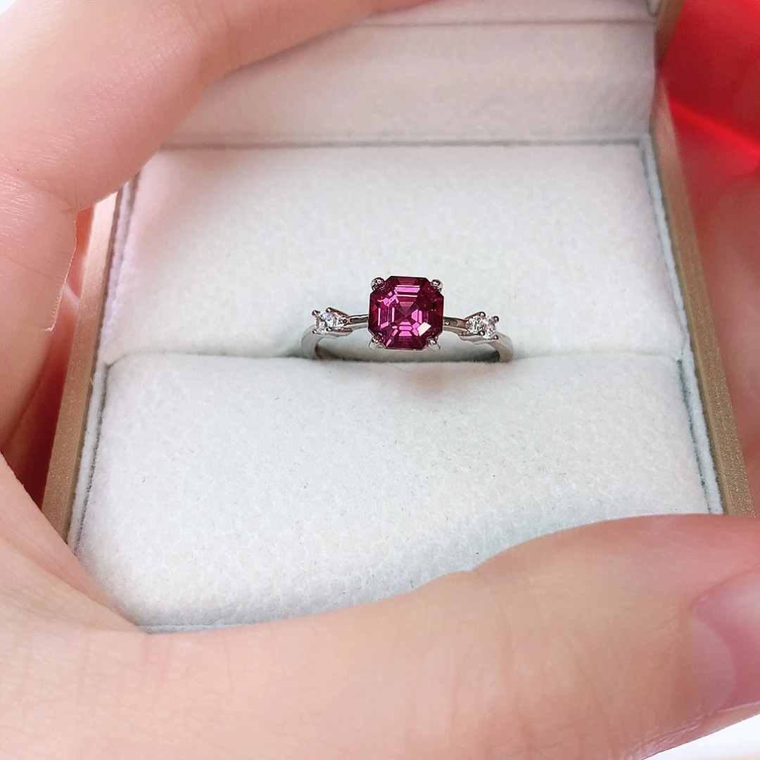 戒指银S925镶嵌石榴石