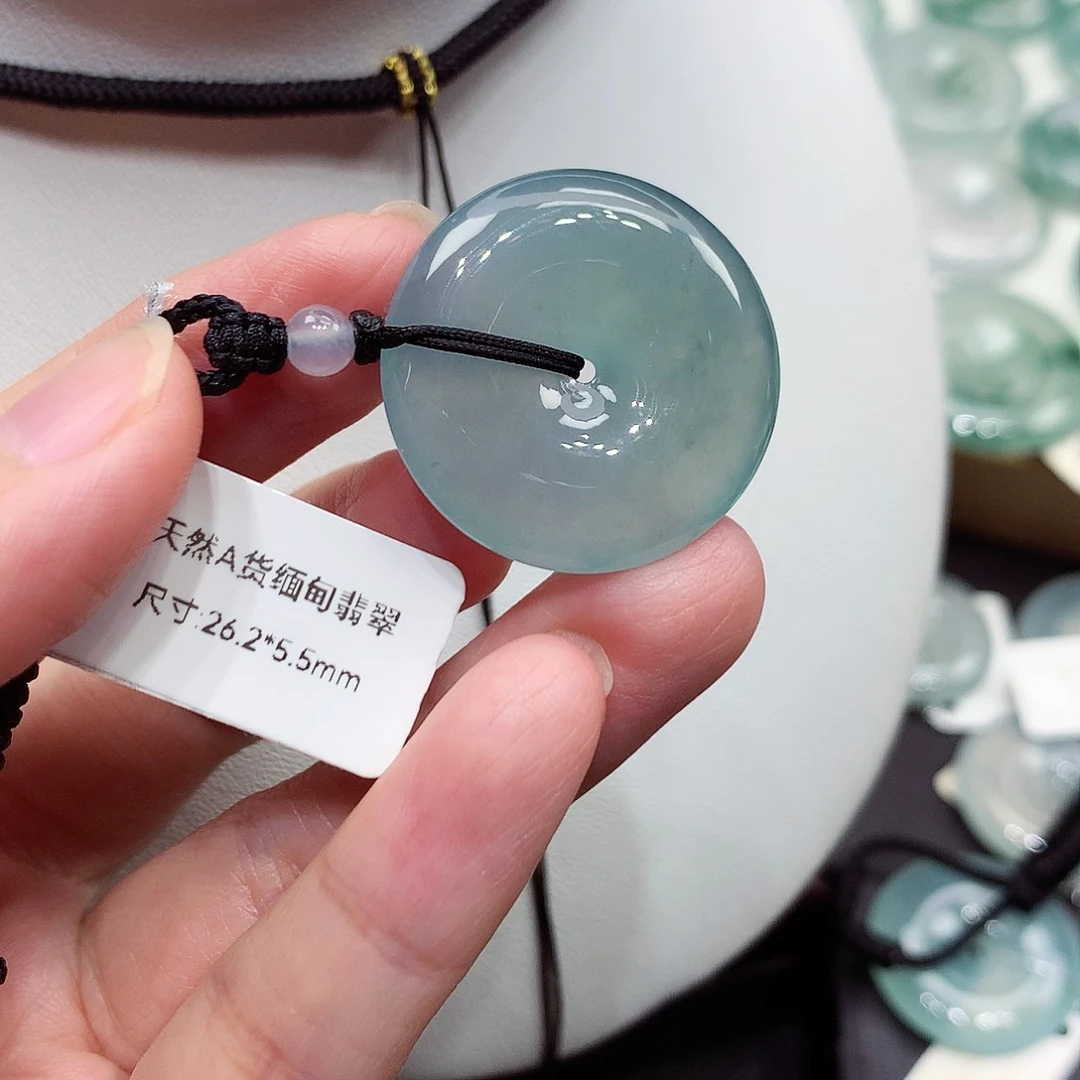 颈饰未镶嵌翡翠编号64，26.2/5.5