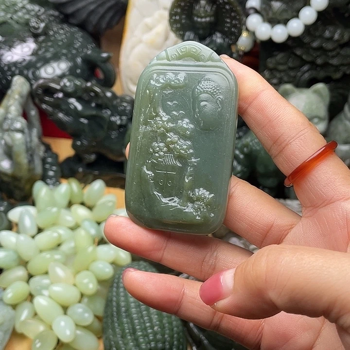 未镶嵌和田玉挂件