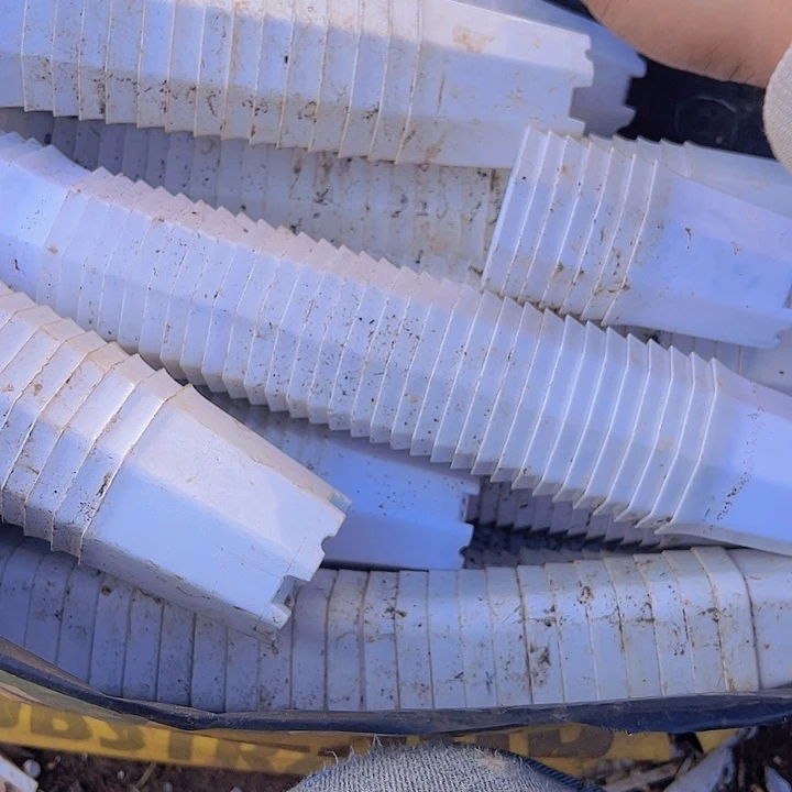 白色八角杯口径6.5高6.5发50➕