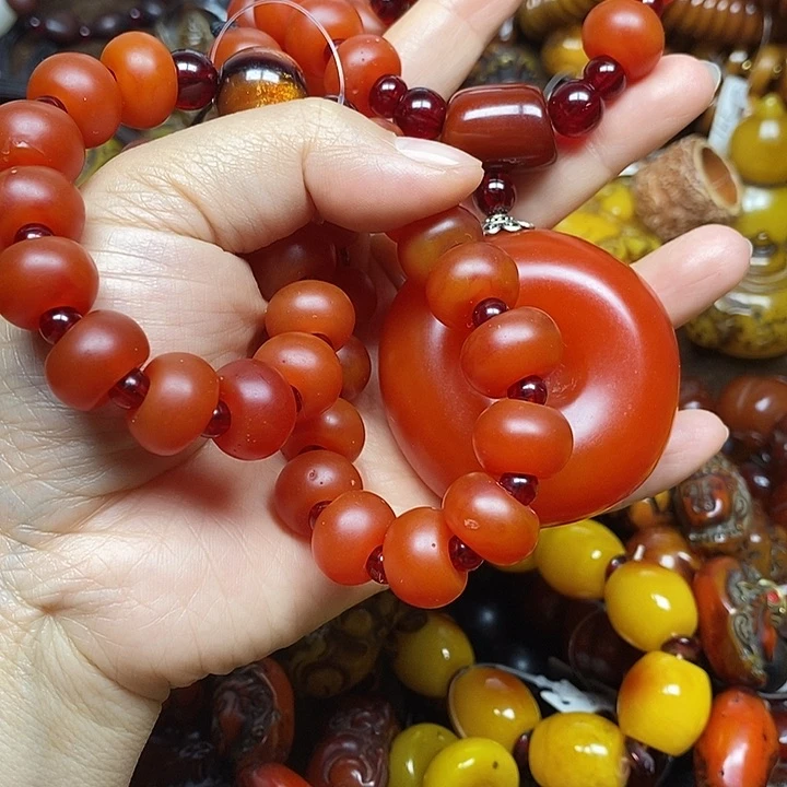 无非金属项链吊坠