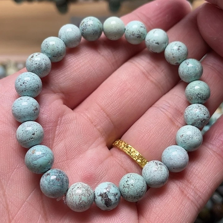 绿松石未镶嵌8.3左右的