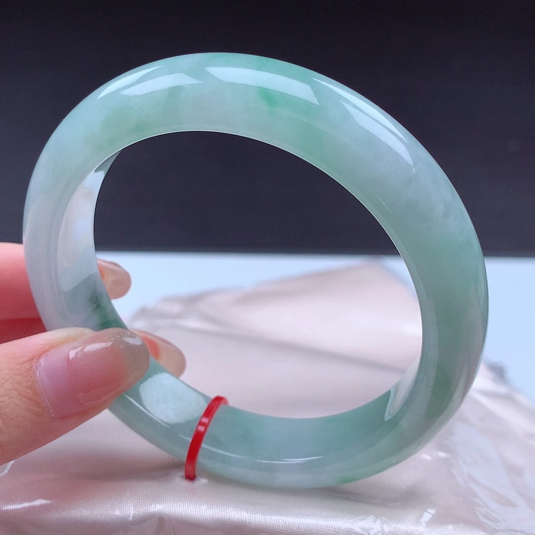 翡翠未镶嵌手镯001737 手镯