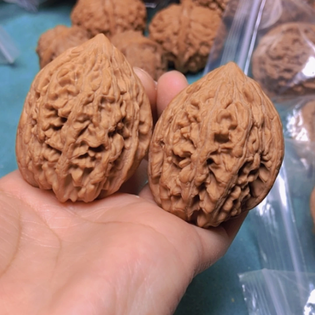 【闪购商品】核桃把件39大沽石天残脚