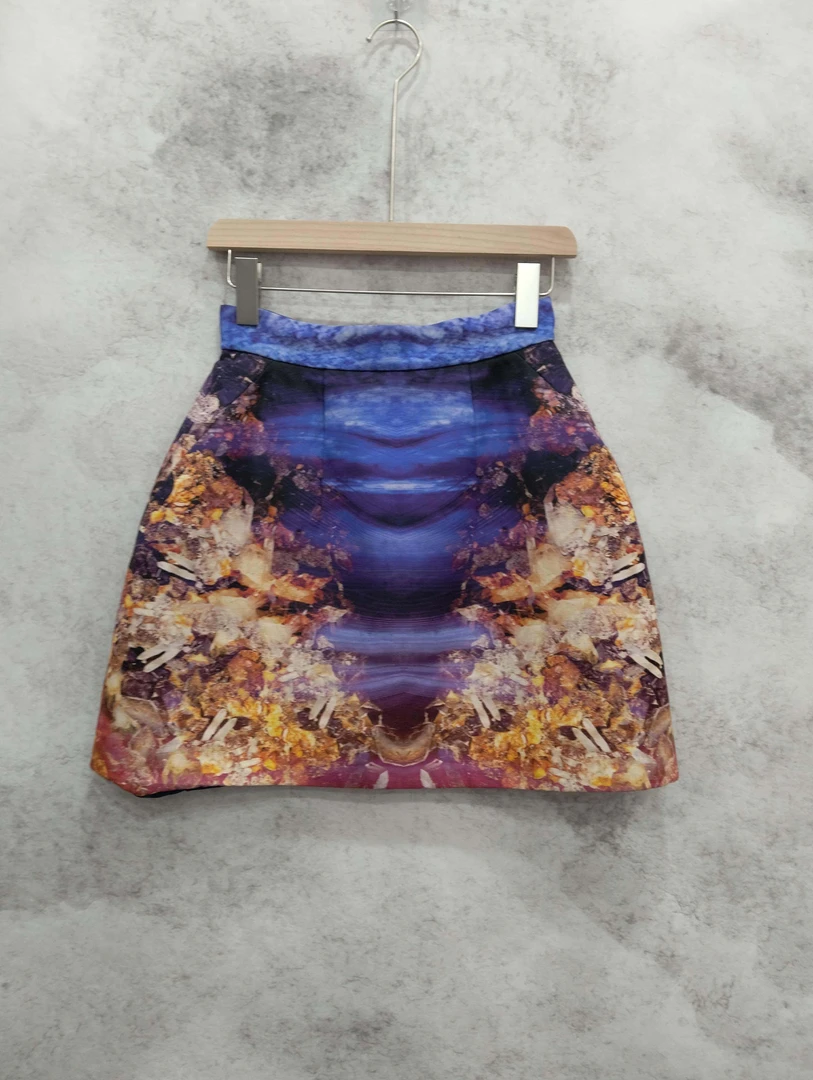 99新 Alexander McQueen/亚历山大·麦昆 葡萄籽奢潮/麦昆短裙/40