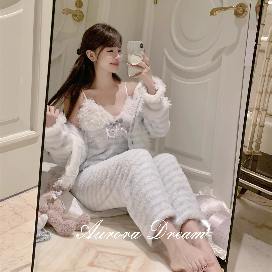 冬季珊瑚绒睡衣女甜美时尚三件套加绒加厚双面绒保暖家居服秋冬季