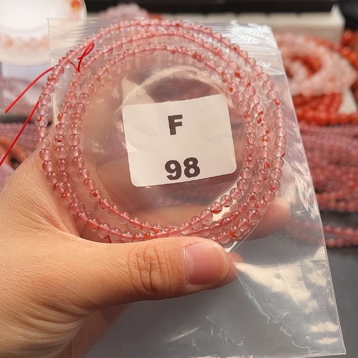 南红玛瑙未镶嵌多样性发货默认微瑕称重4mm