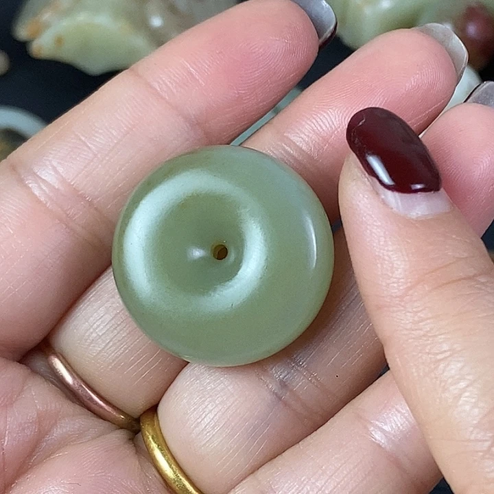 和田玉挂件未镶嵌迟**爱