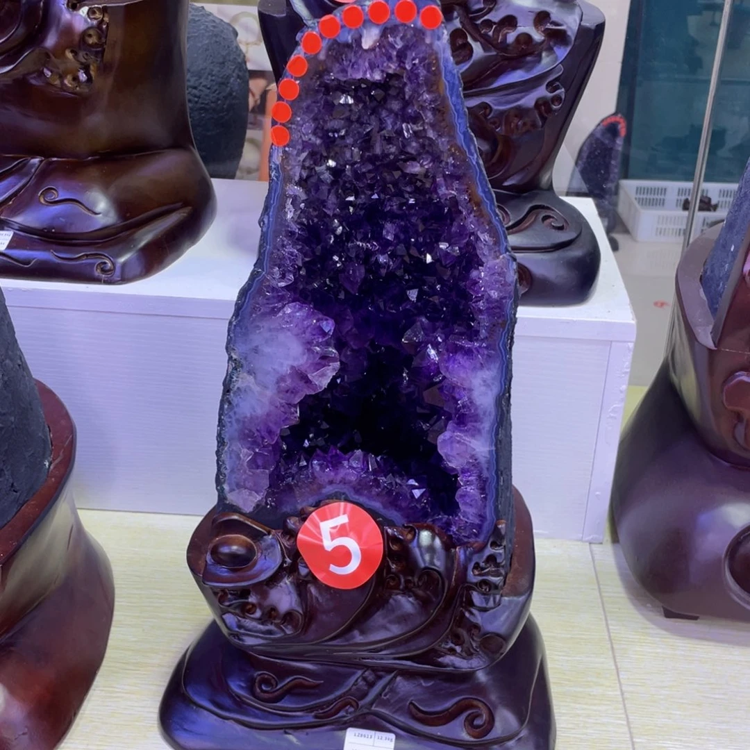 乌拉圭紫水晶摆件