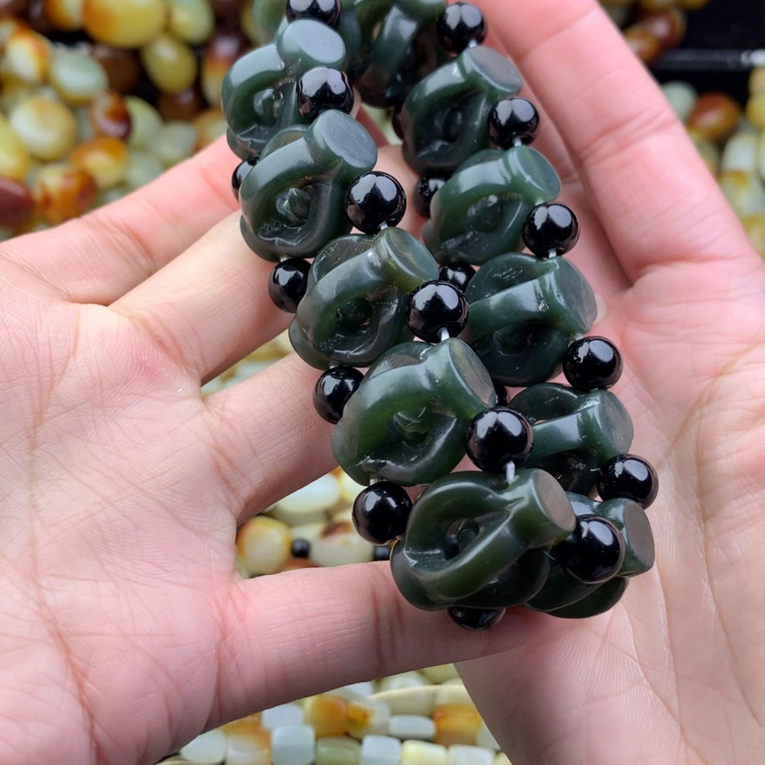 和田玉未镶嵌手链