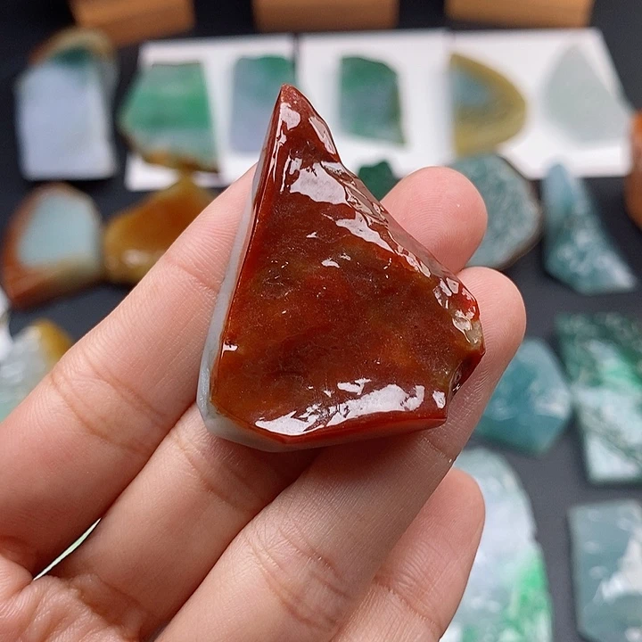 普***信定制翡翠未镶嵌翡翠