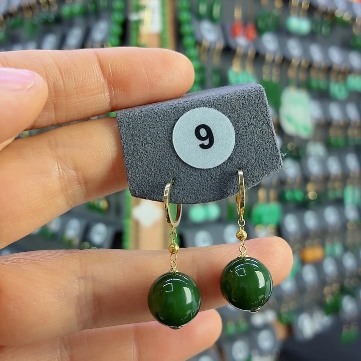 和田玉18K金镶嵌耳饰