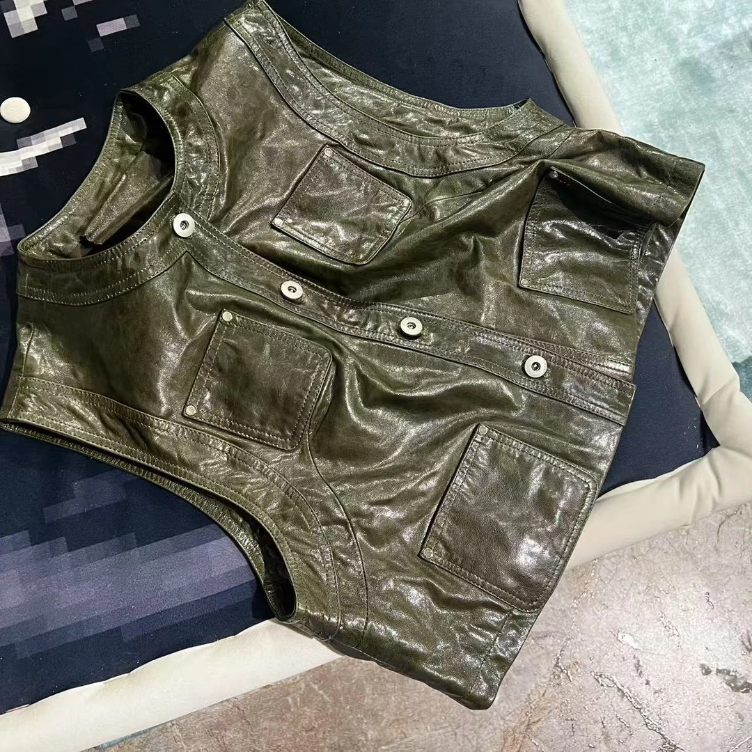 【HAV】 新款时髦翻圆领金属扣多口袋无袖油蜡皮马甲