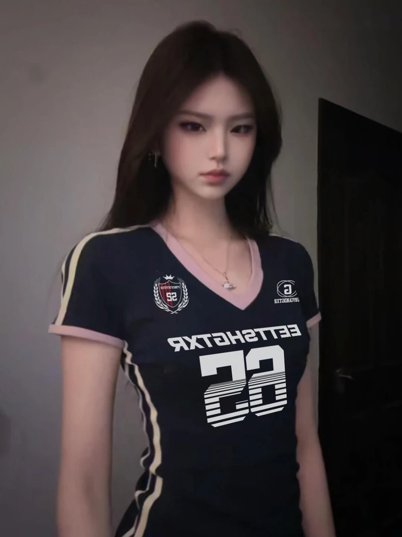 美式复古辣妹V领撞色短袖正肩t恤女夏设计感小众修身显瘦短款上衣