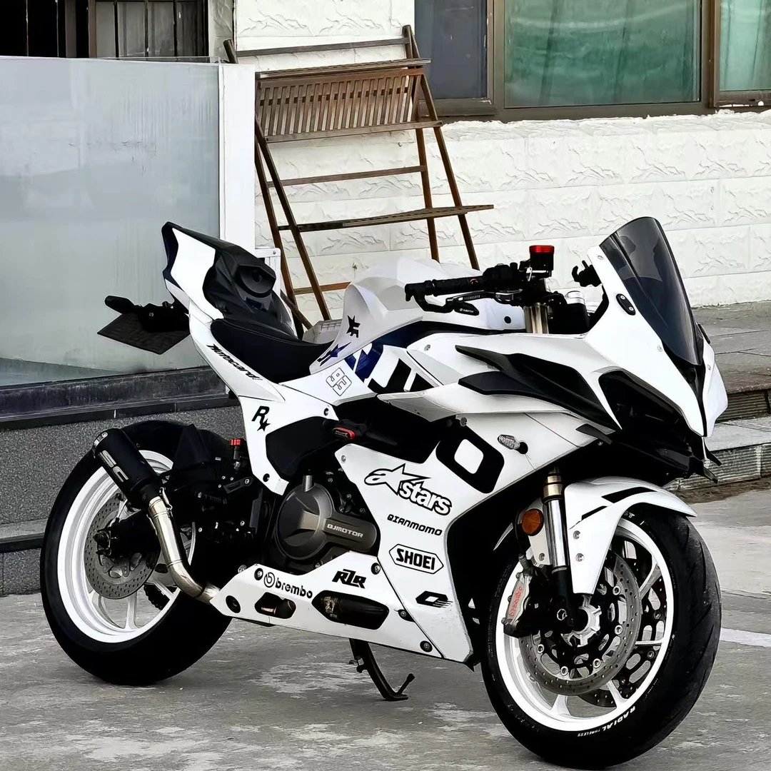 RCR改装钱江赛550s R1驼峰 后尾翼无损快速安装 改变姿态