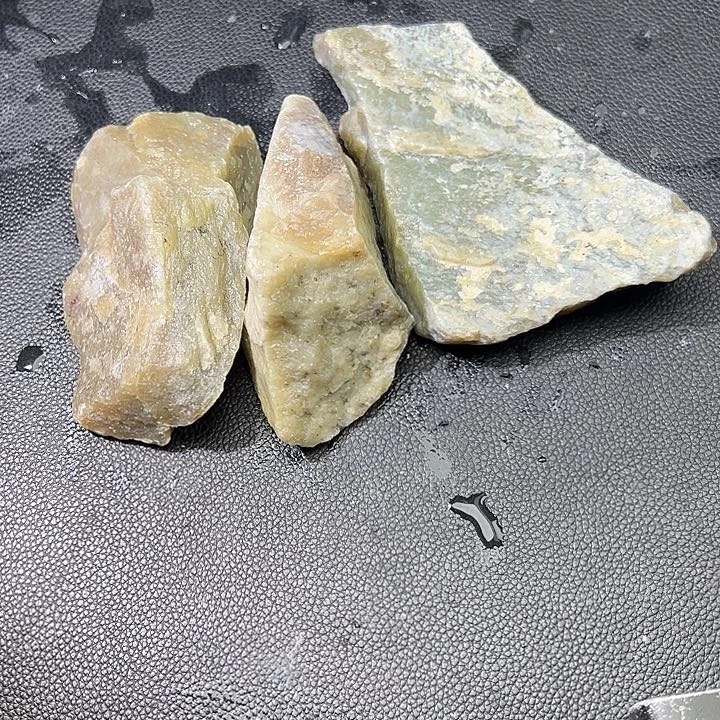 和田玉（糖玉）未镶嵌车挂