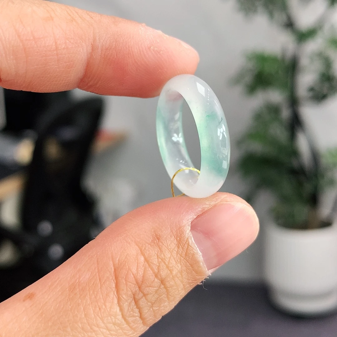 翡翠未镶嵌戒指10号