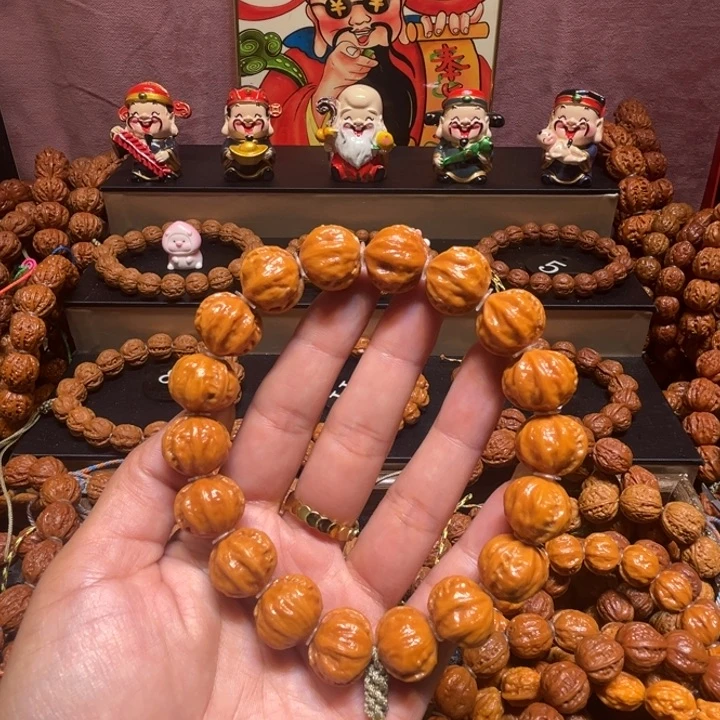芝***芝手串文玩核桃精品