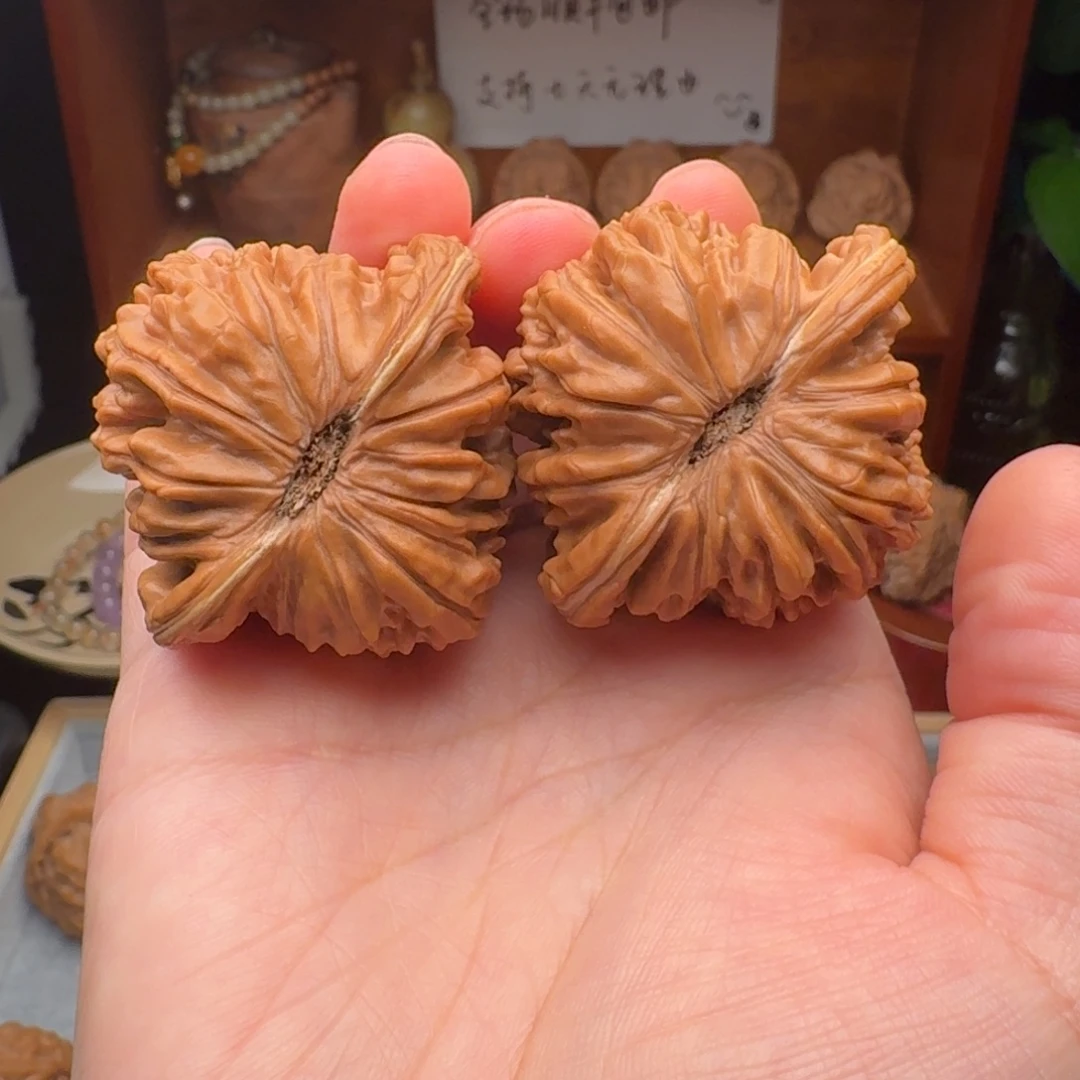 文玩核桃闪购四座楼全45